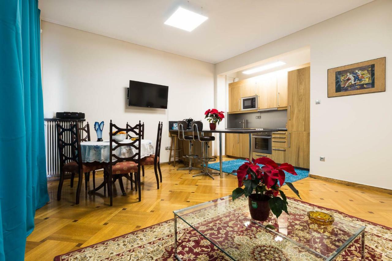 3 Bedrooms Apartment Under Acropolis Atina Dış mekan fotoğraf