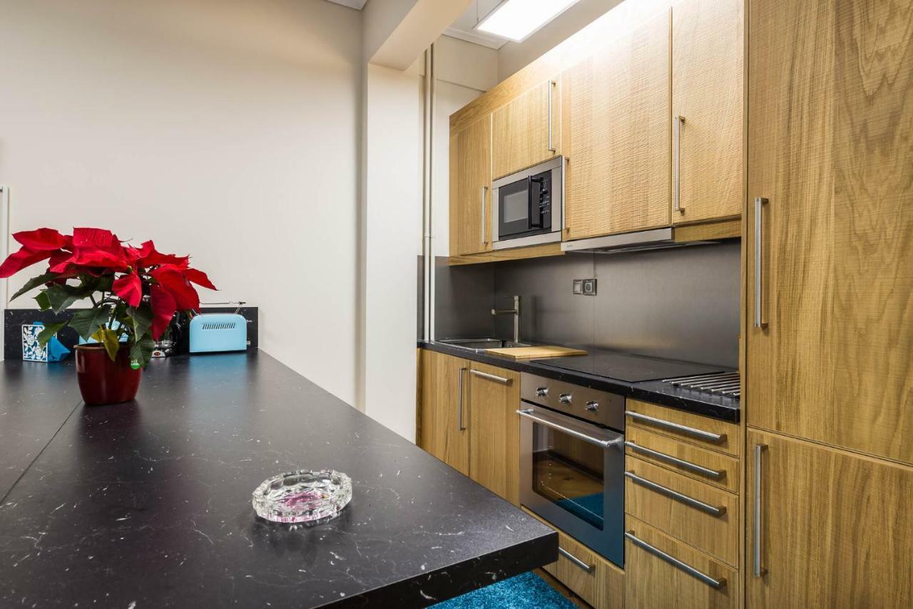 3 Bedrooms Apartment Under Acropolis Atina Dış mekan fotoğraf