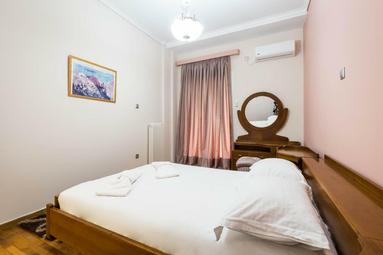 3 Bedrooms Apartment Under Acropolis Atina Dış mekan fotoğraf