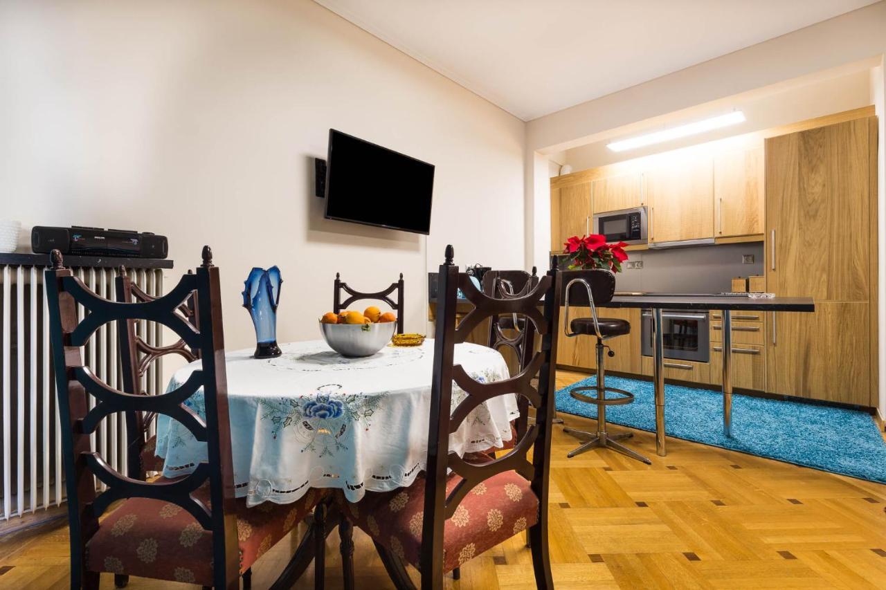 3 Bedrooms Apartment Under Acropolis Atina Dış mekan fotoğraf