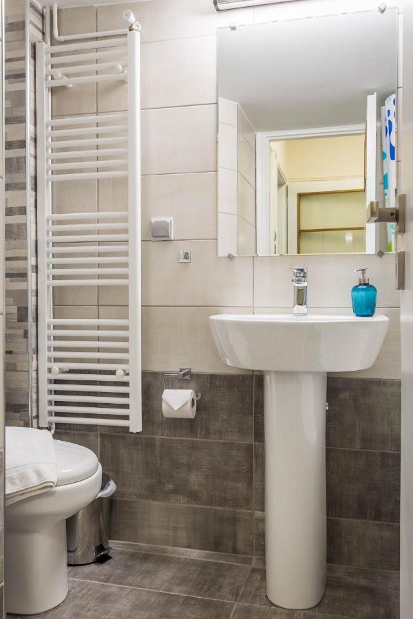 3 Bedrooms Apartment Under Acropolis Atina Dış mekan fotoğraf