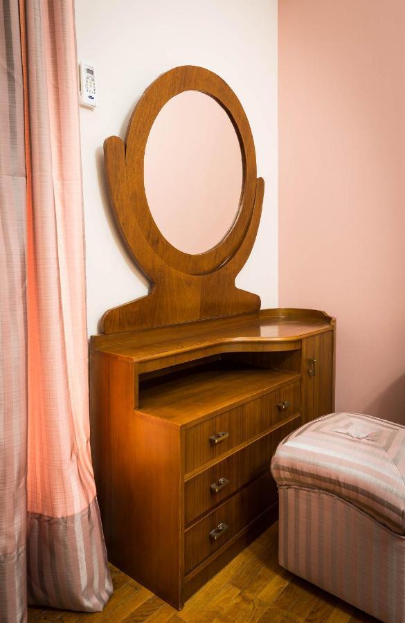 3 Bedrooms Apartment Under Acropolis Atina Dış mekan fotoğraf